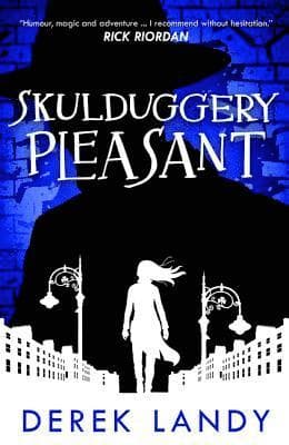 Omslag till boken Skulduggery Pleasant av Derek Landy
