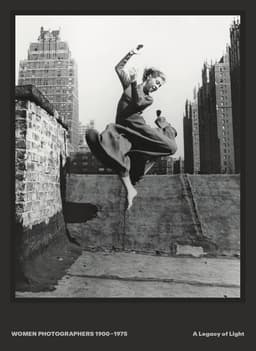 Women Photographers 1900 – 1975