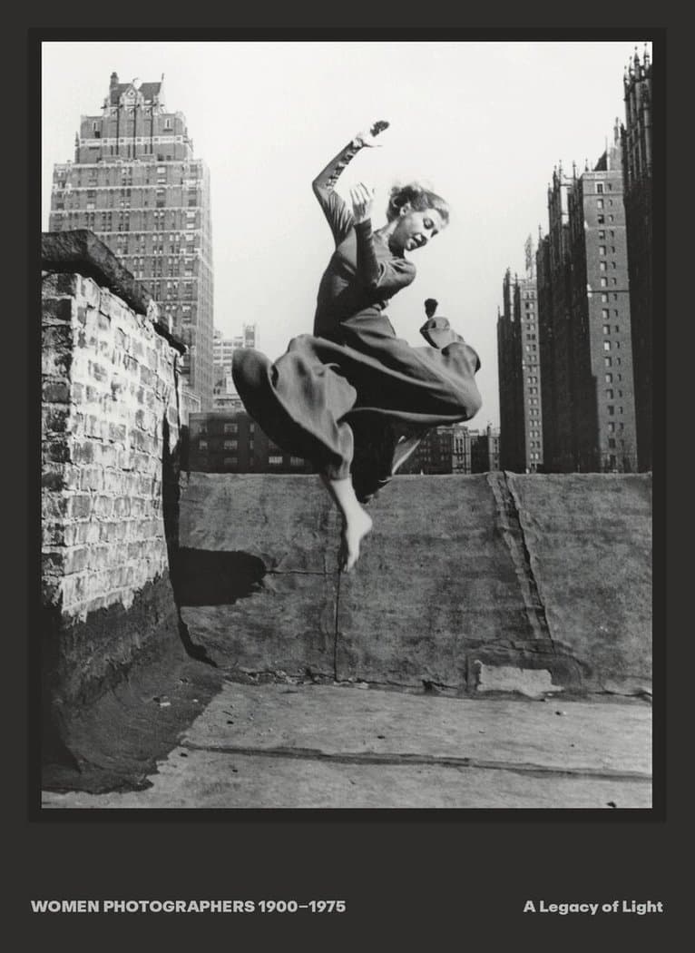 Women Photographers 1900 – 1975