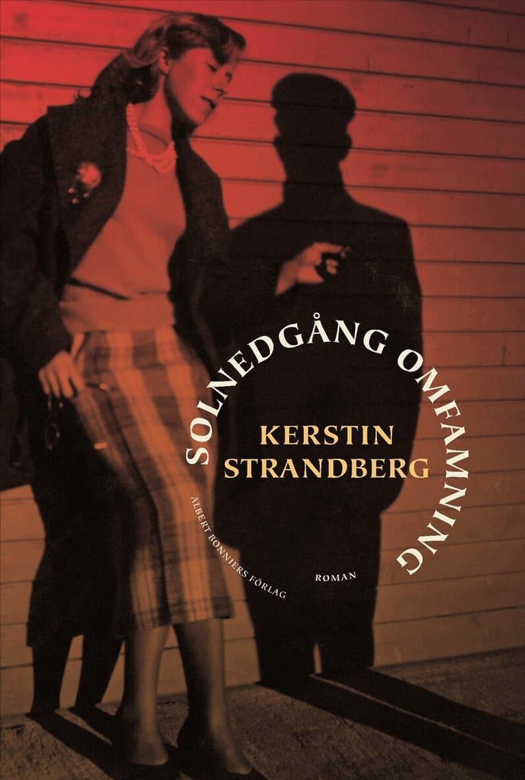 Solnedgång omfamning : roman