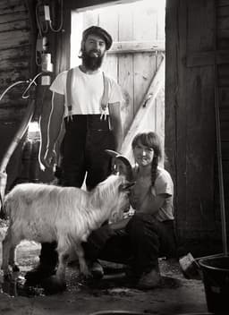 Köttbonden : att föda upp, slakt och tillaga riktigt bra kött