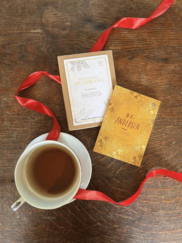 En stund med guldkant 2025 - Flickan med svavelstickorna