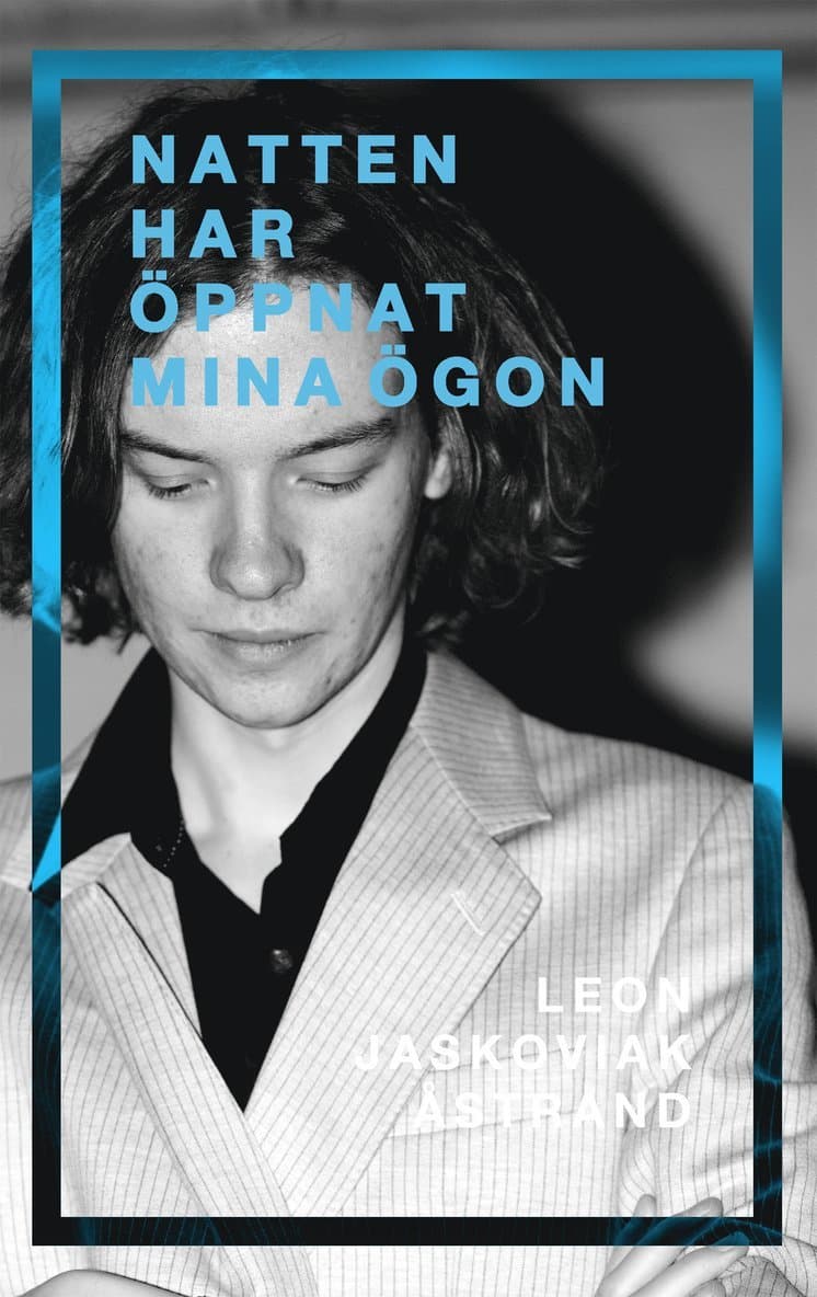Natten har öppnat mina ögon