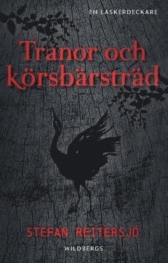Tranor och körsbärsträd